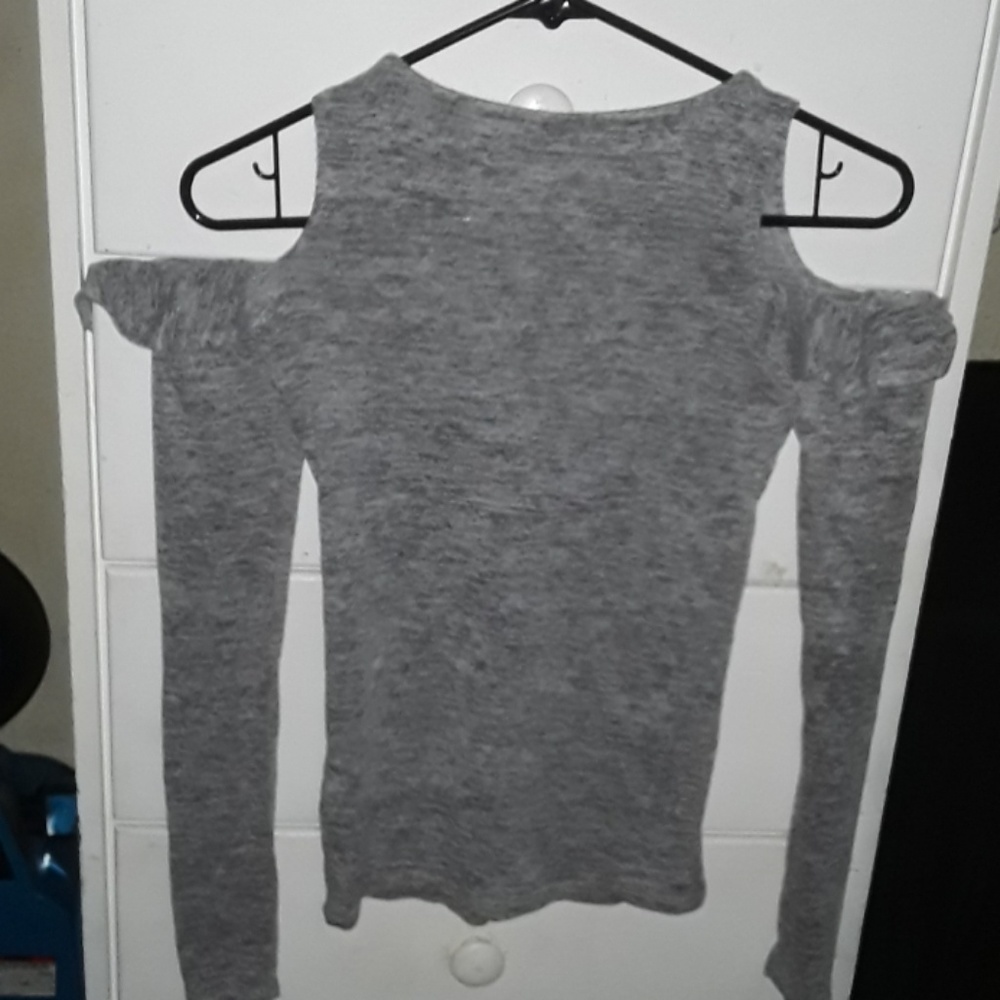 Long sleeve soft shirt